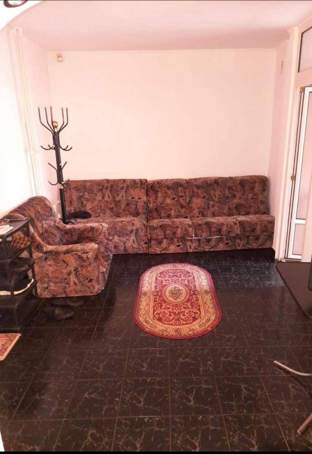 Ploiesti Ultracentral !!! Bagian luar foto